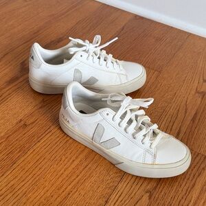 Veja Women's Cream and White Sneakers